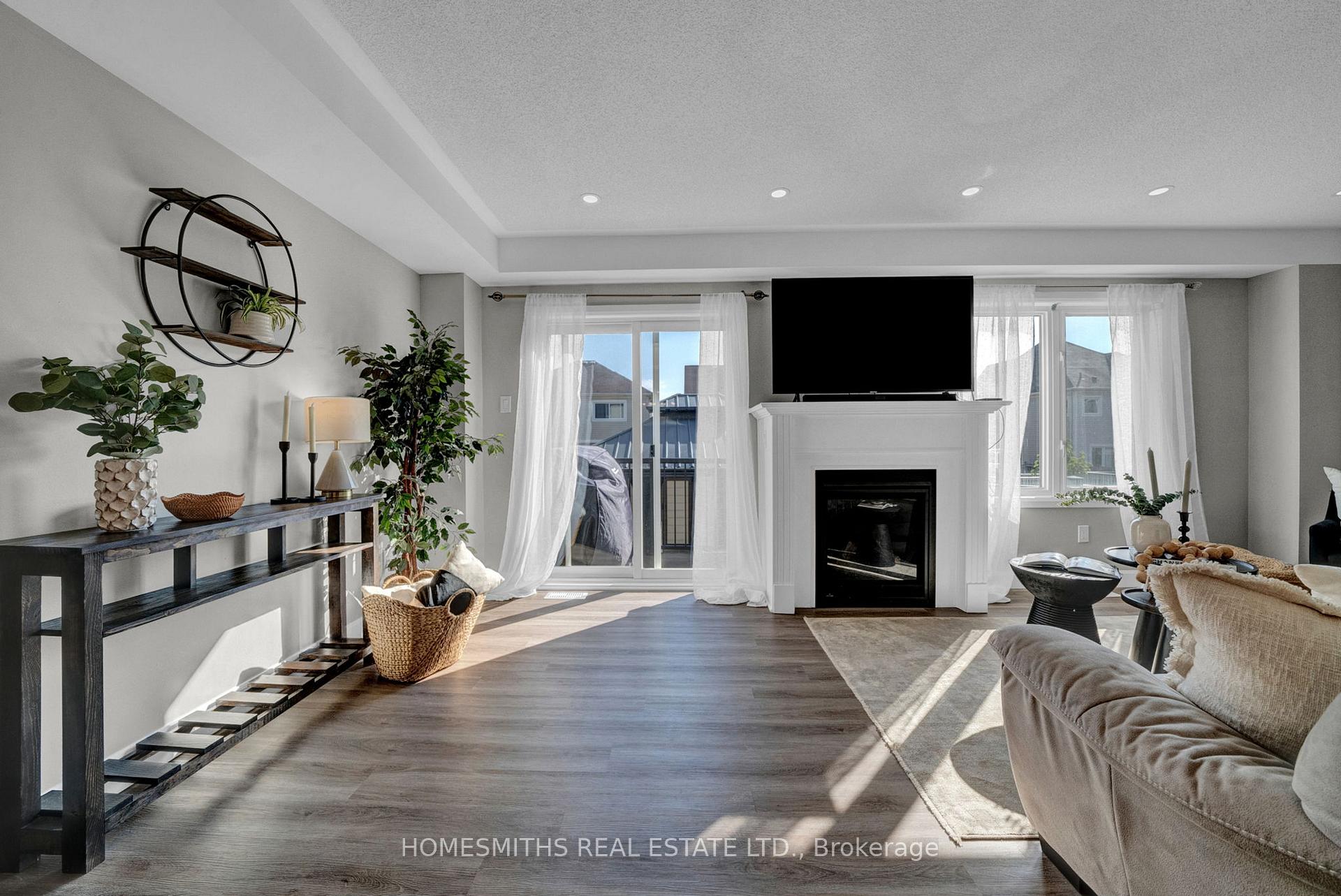 Photo 12 of 66 John Matthew Crescent, Clarington, Bowmanville — HOMEH