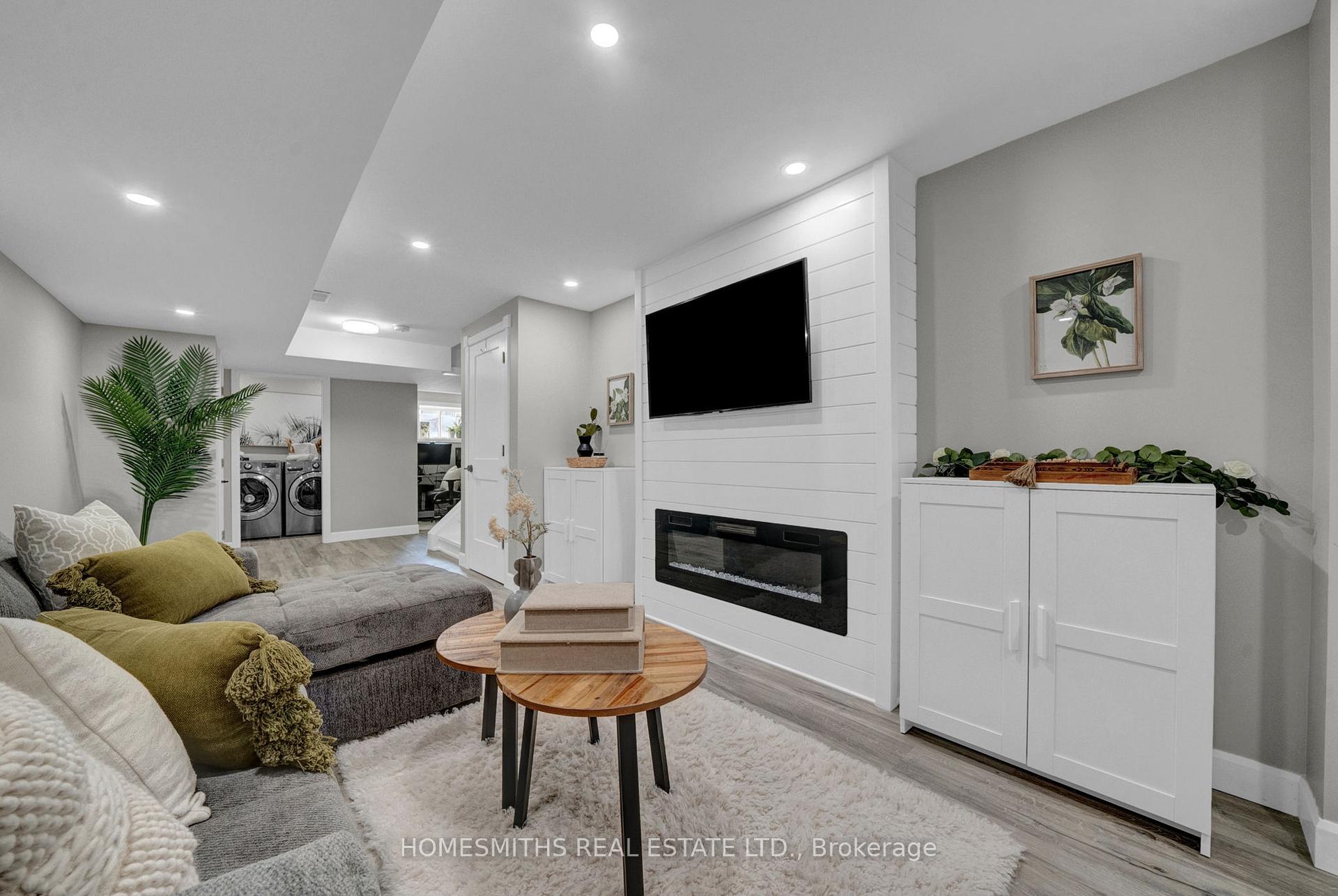 Photo 29 of 66 John Matthew Crescent, Clarington, Bowmanville — HOMEH
