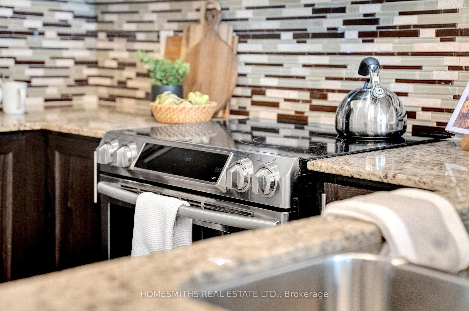 Photo 45 of 66 John Matthew Crescent, Clarington, Bowmanville — HOMEH