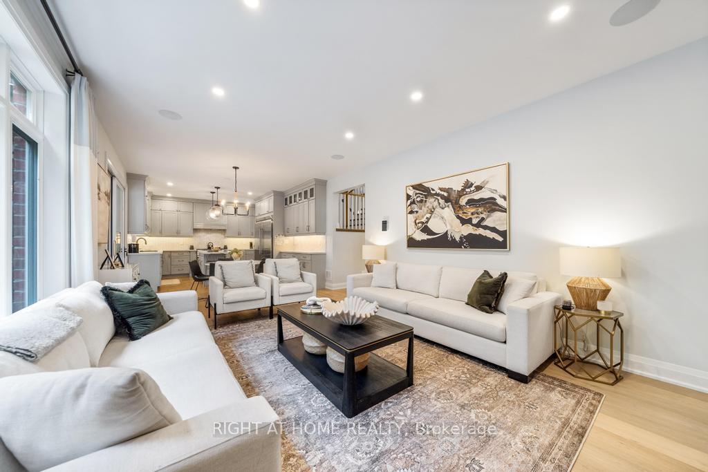Photo 17 of 89 Lloyminn Avenue, Hamilton, Ancaster — HOMEH
