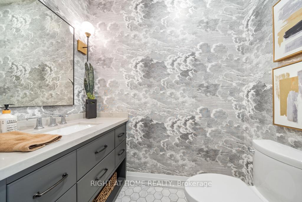 Photo 18 of 89 Lloyminn Avenue, Hamilton, Ancaster — HOMEH