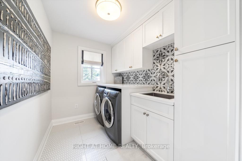 Photo 24 of 89 Lloyminn Avenue, Hamilton, Ancaster — HOMEH