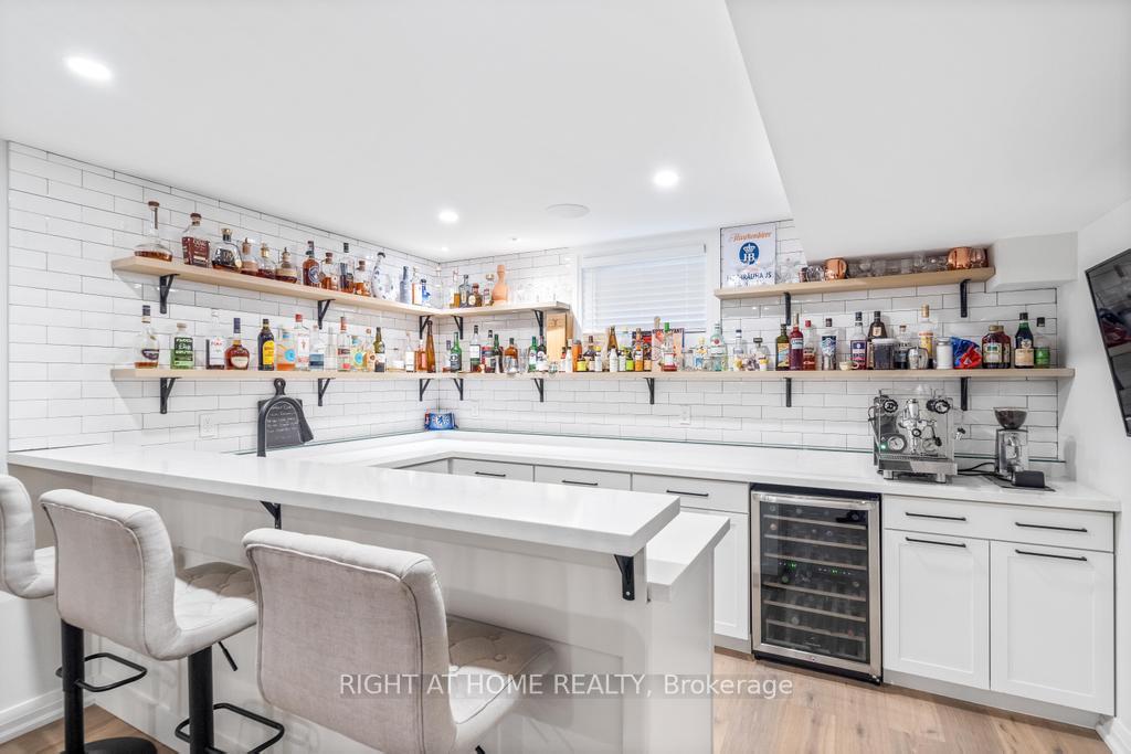 Photo 39 of 89 Lloyminn Avenue, Hamilton, Ancaster — HOMEH
