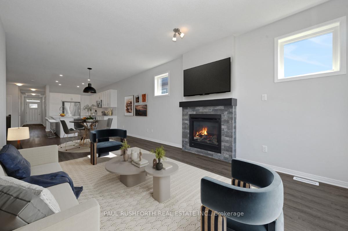 Photo 5 of 40 Riddell Street, Carleton Place — HOMEH