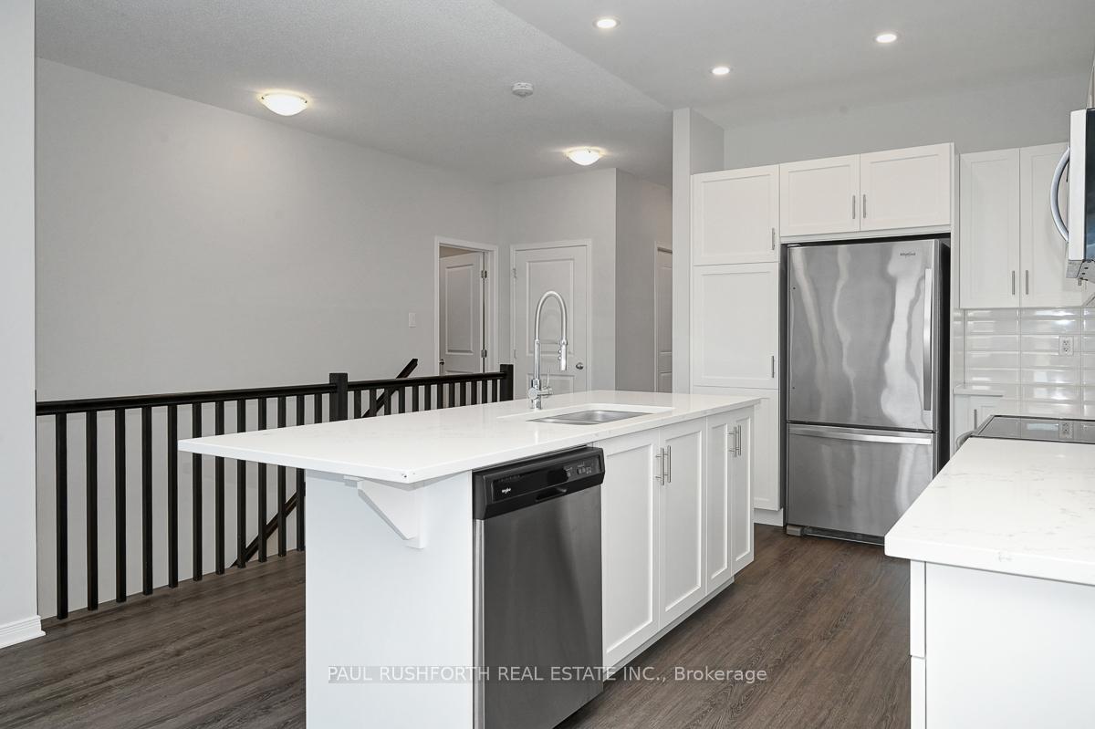 Photo 9 of 40 Riddell Street, Carleton Place — HOMEH