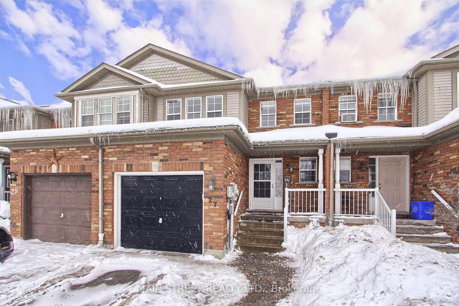 Photo 2 of 27 Crittenden Drive, Georgina, Keswick South — HOMEH