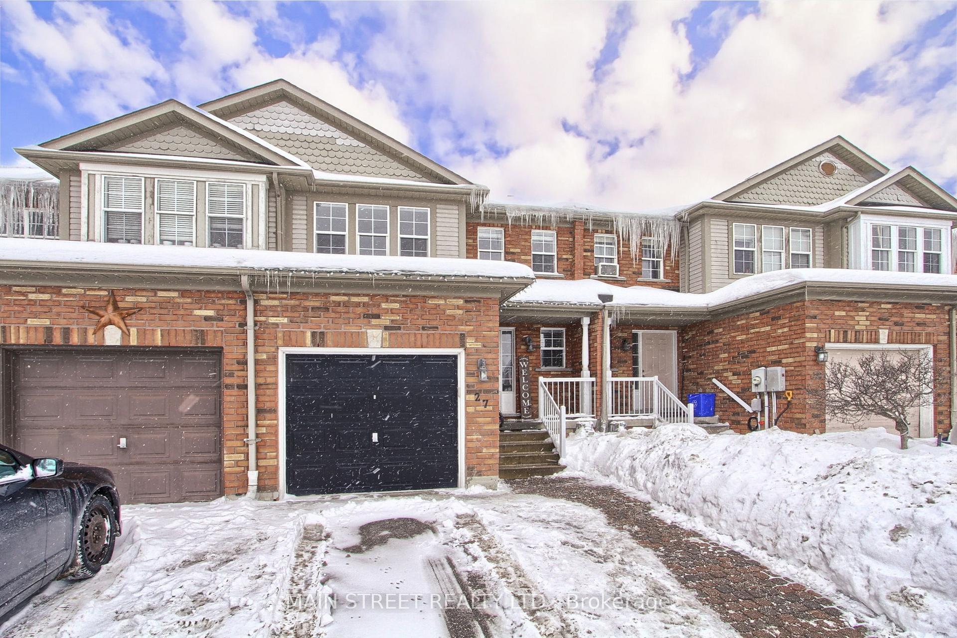 Photo 3 of 27 Crittenden Drive, Georgina, Keswick South — HOMEH