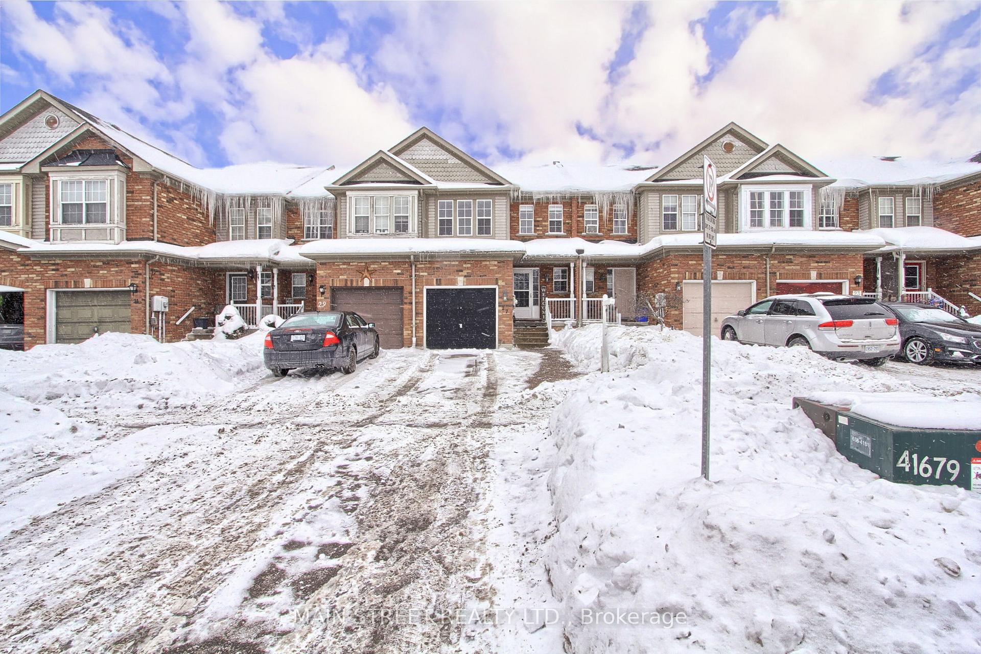 Photo 4 of 27 Crittenden Drive, Georgina, Keswick South — HOMEH