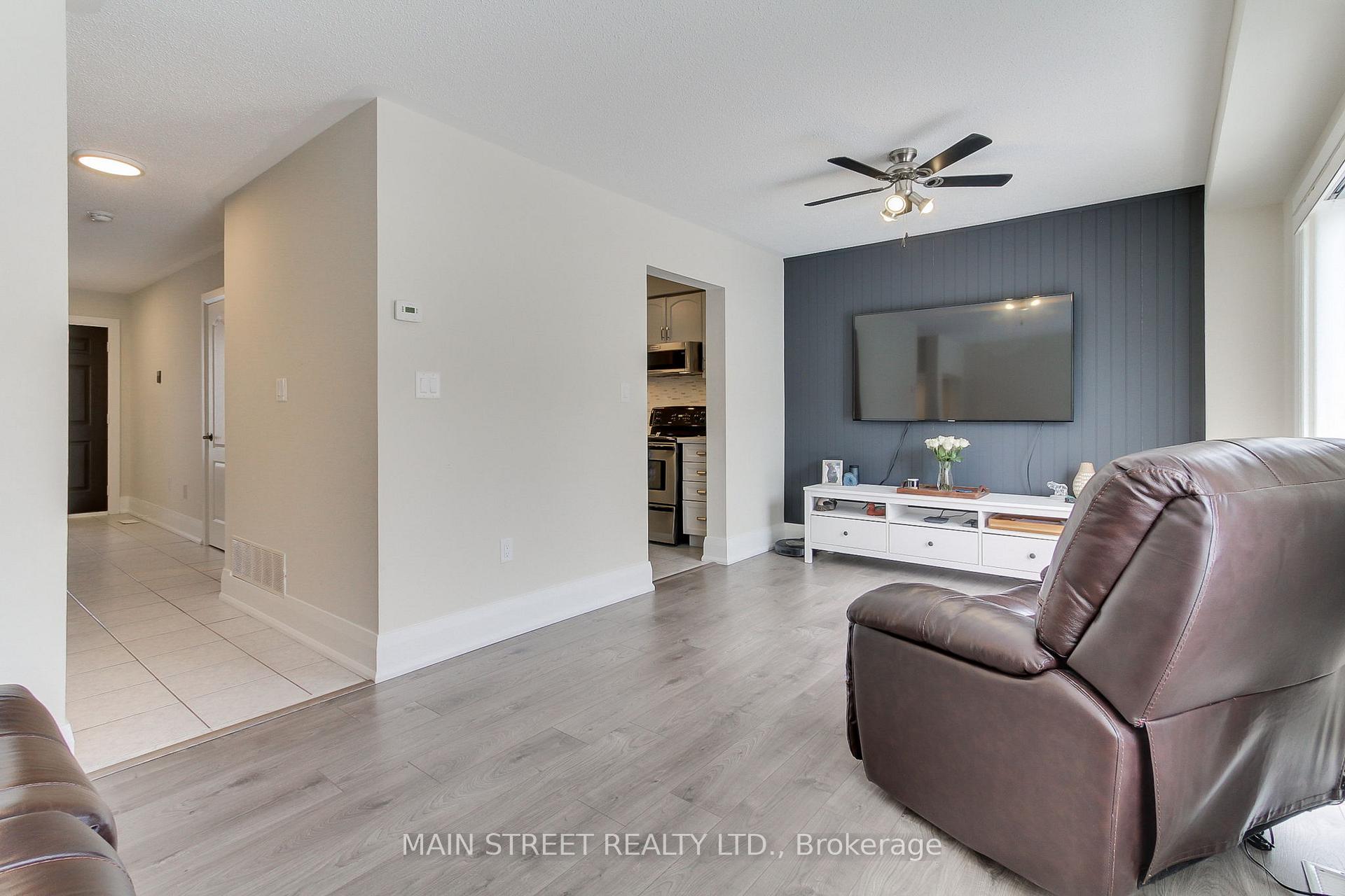 Photo 19 of 27 Crittenden Drive, Georgina, Keswick South — HOMEH