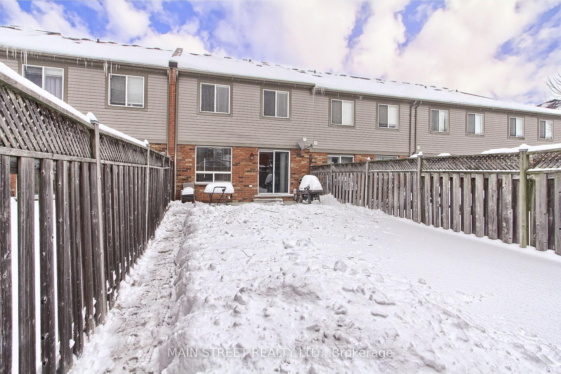 Photo 41 of 27 Crittenden Drive, Georgina, Keswick South — HOMEH