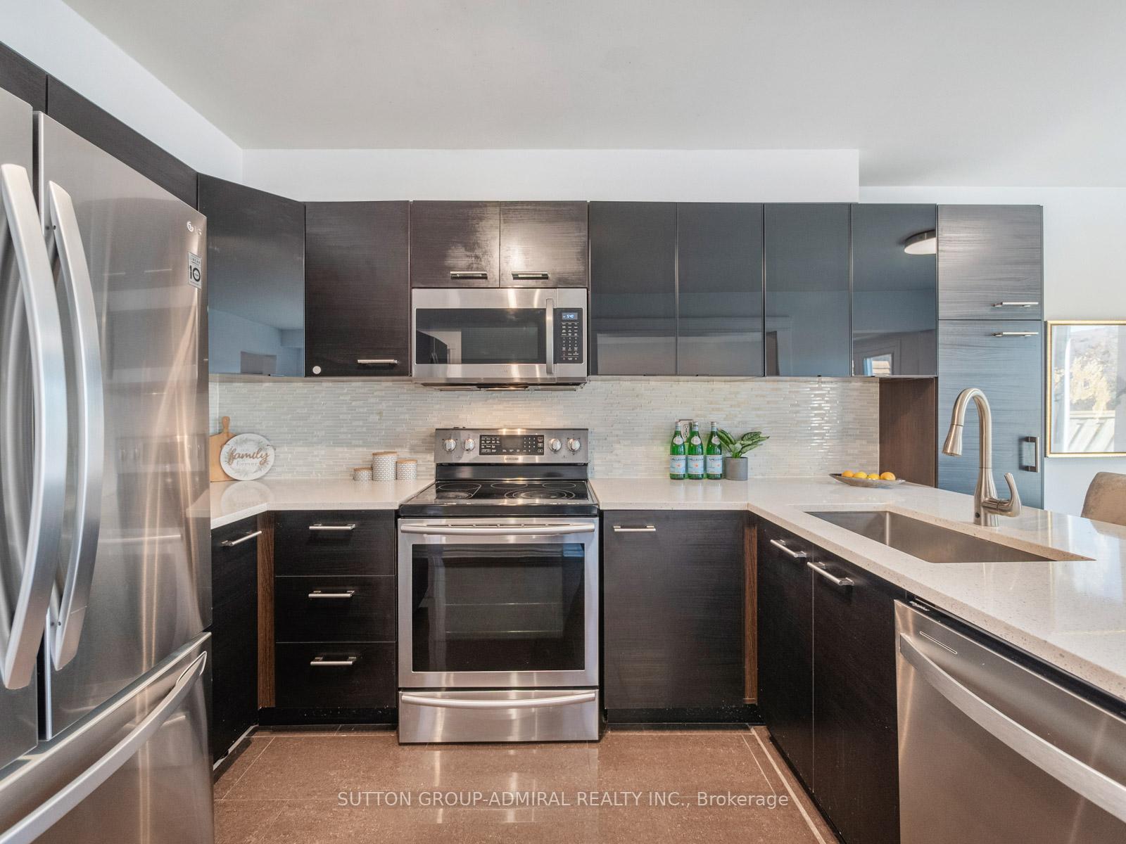 Photo 6 of 104 Humphrey Drive, Ajax, South West — HOMEH