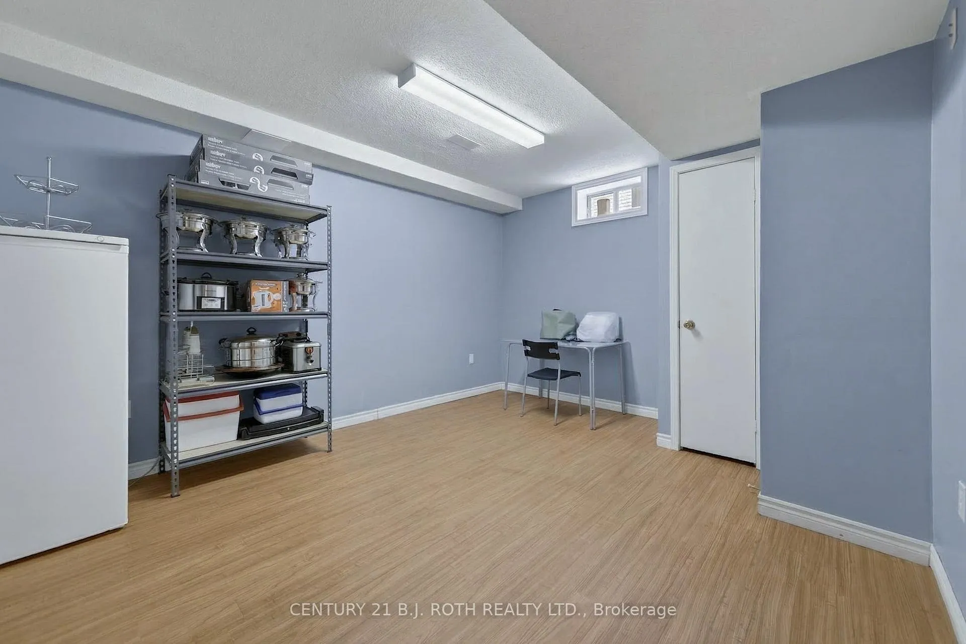 Photo 17 of 115 Lion's Gate Boulevard, Barrie, Little Lake — HOMEH