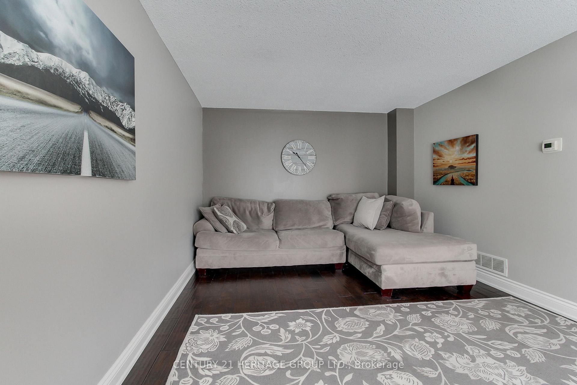 Photo 10 of 54 Hadera Place, Georgina, Keswick North — HOMEH