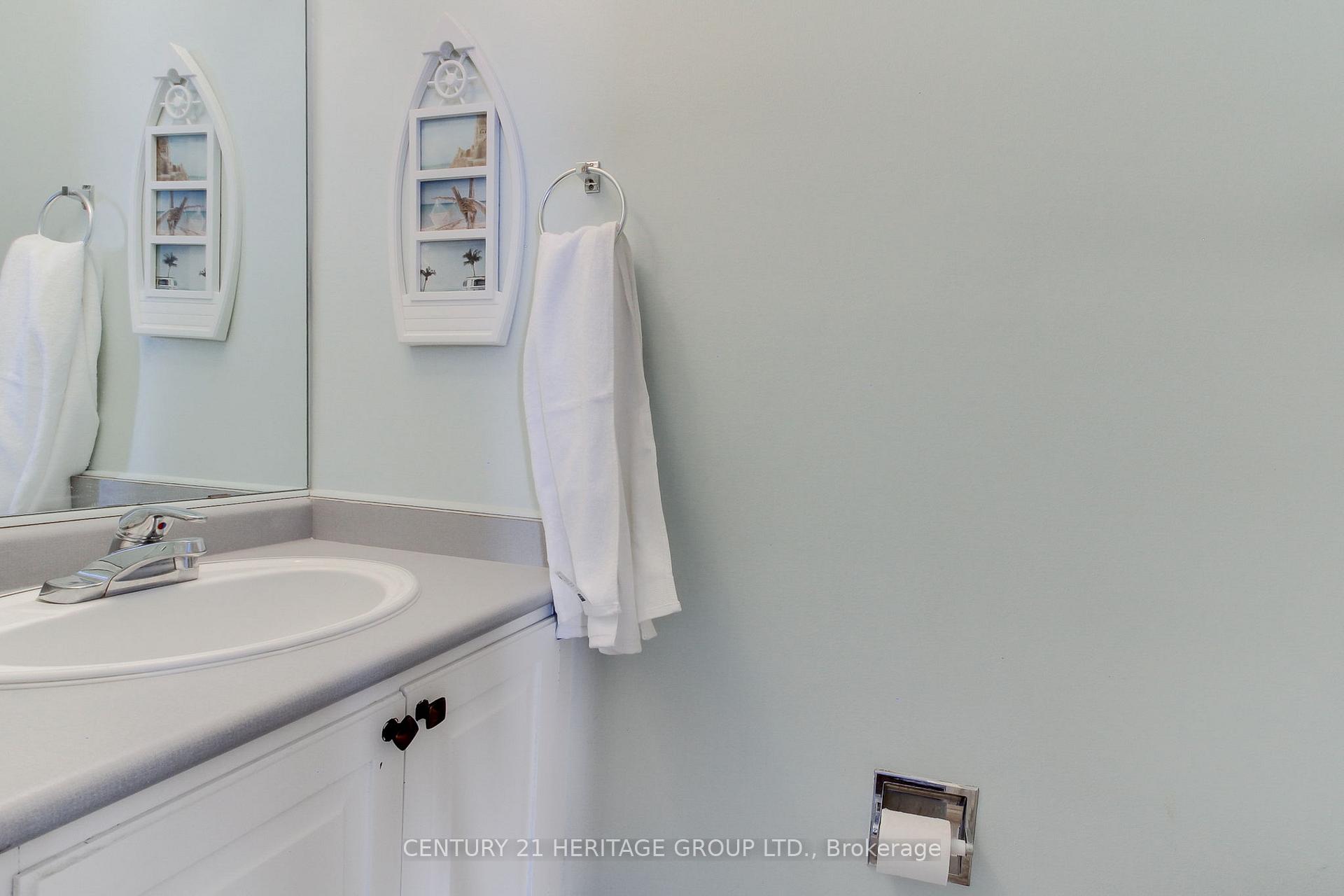 Photo 23 of 54 Hadera Place, Georgina, Keswick North — HOMEH