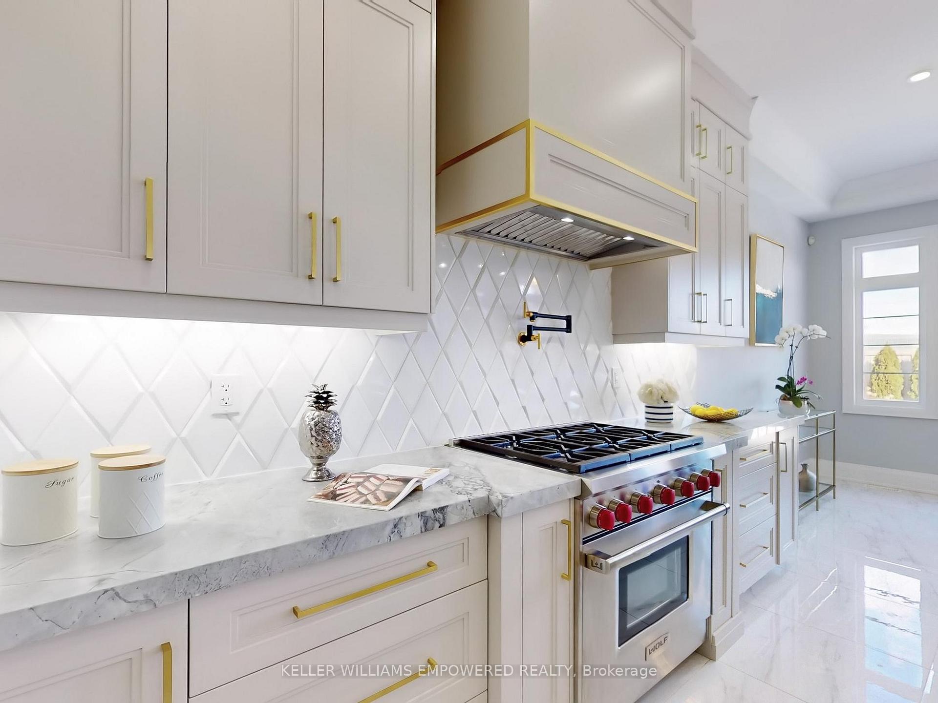 Photo 23 of 266 Touch Gold Crescent, Aurora, Bayview Southeast — HOMEH