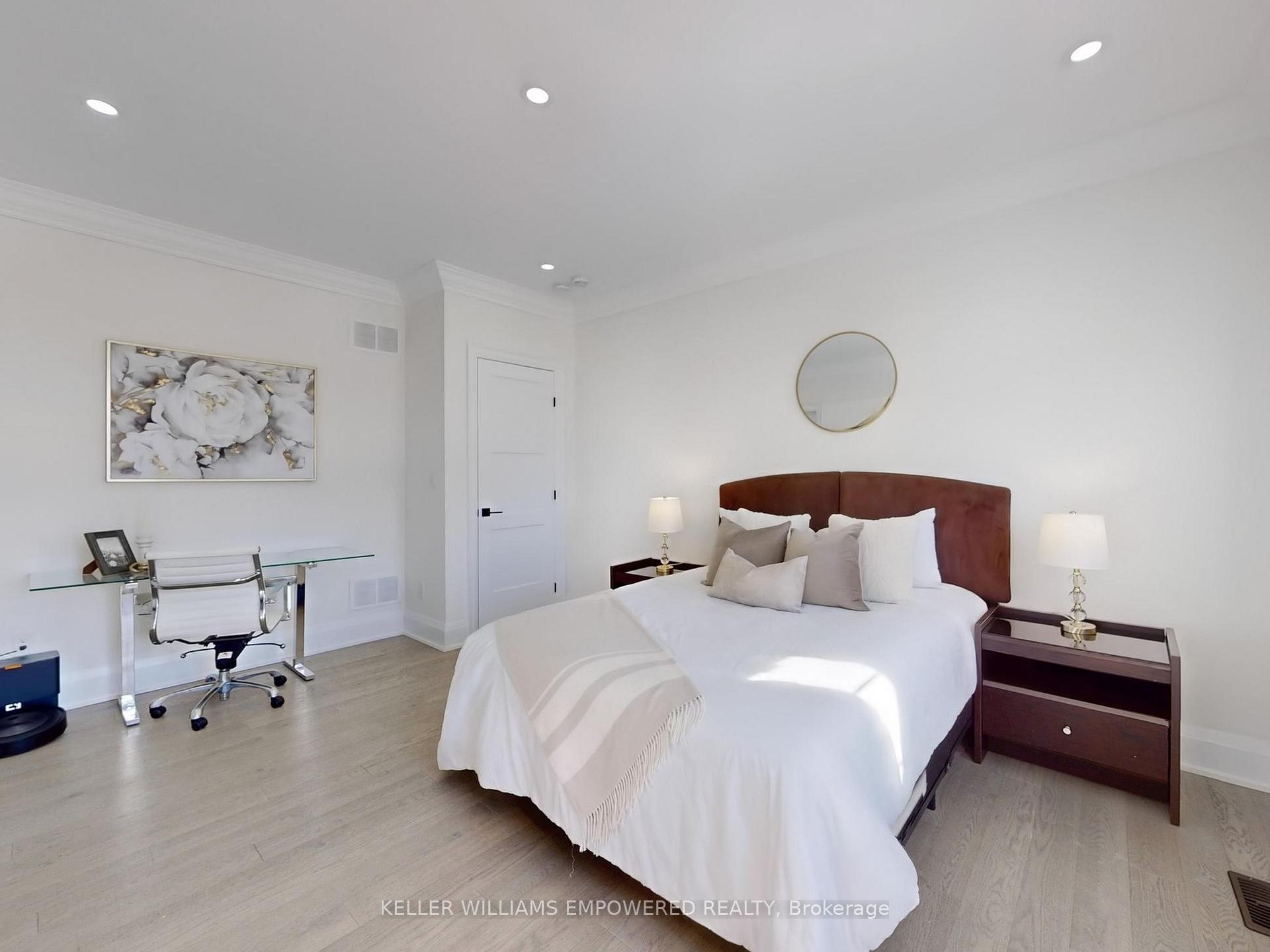 Photo 33 of 266 Touch Gold Crescent, Aurora, Bayview Southeast — HOMEH