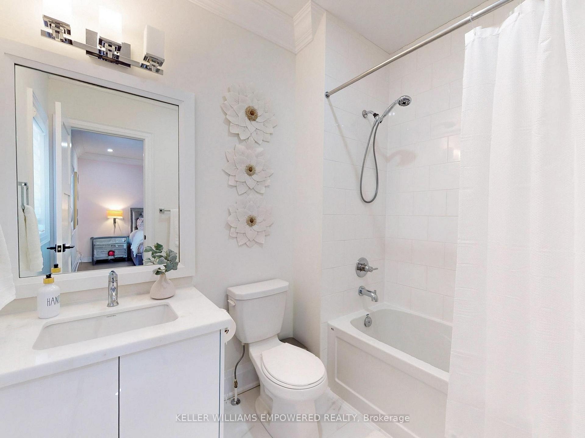 Photo 43 of 266 Touch Gold Crescent, Aurora, Bayview Southeast — HOMEH