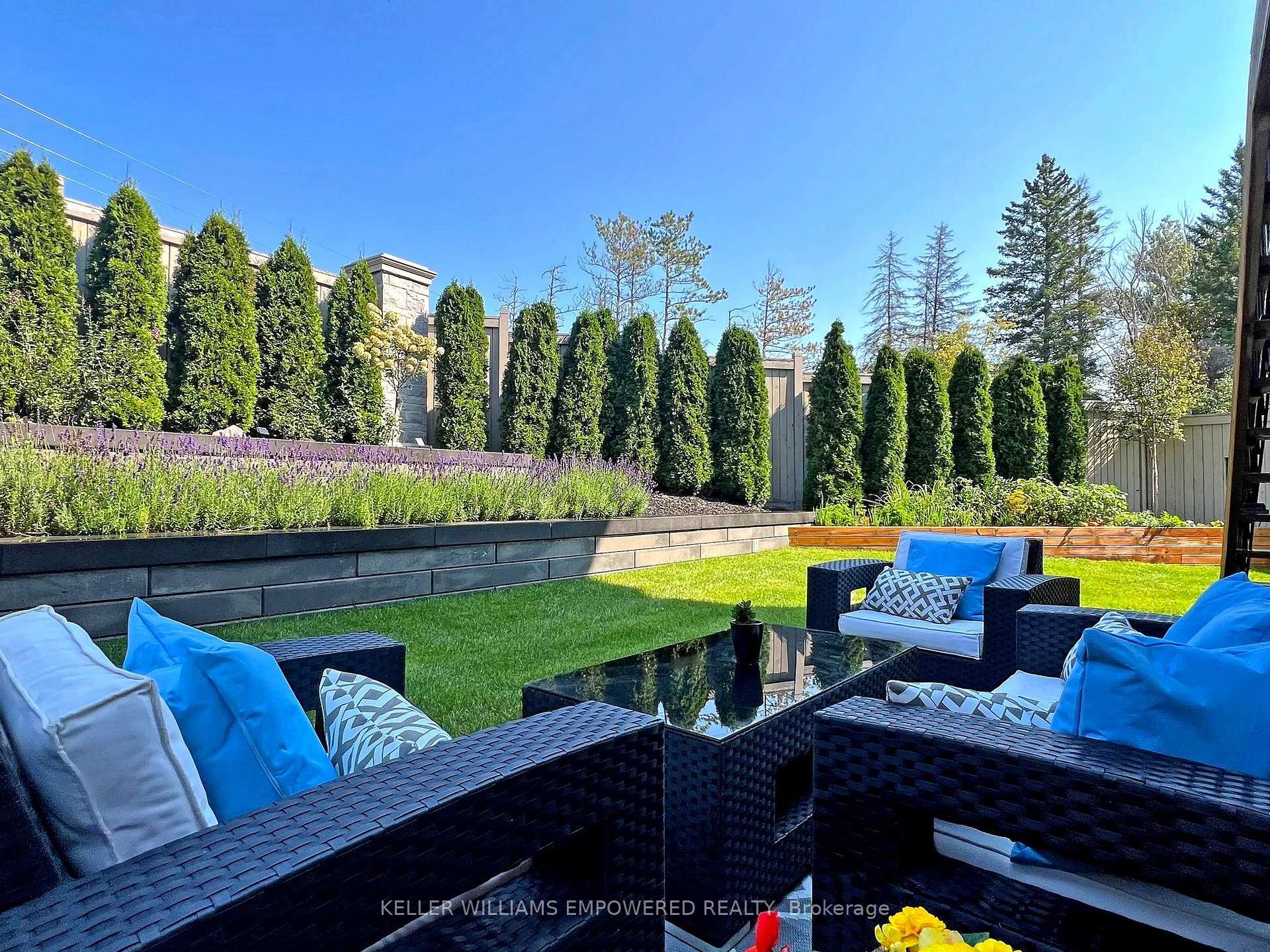 Photo 50 of 266 Touch Gold Crescent, Aurora, Bayview Southeast — HOMEH