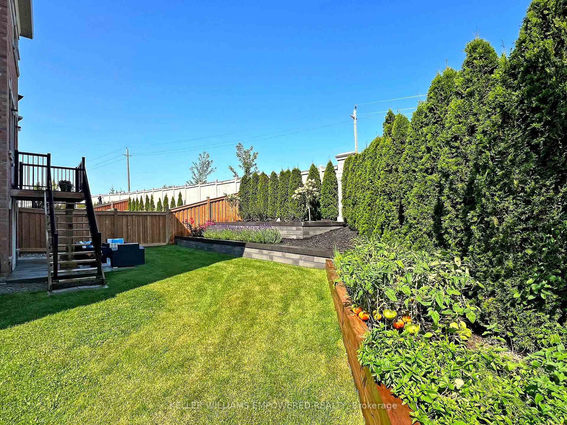 Photo 47 of 266 Touch Gold Crescent, Aurora, Bayview Southeast — HOMEH