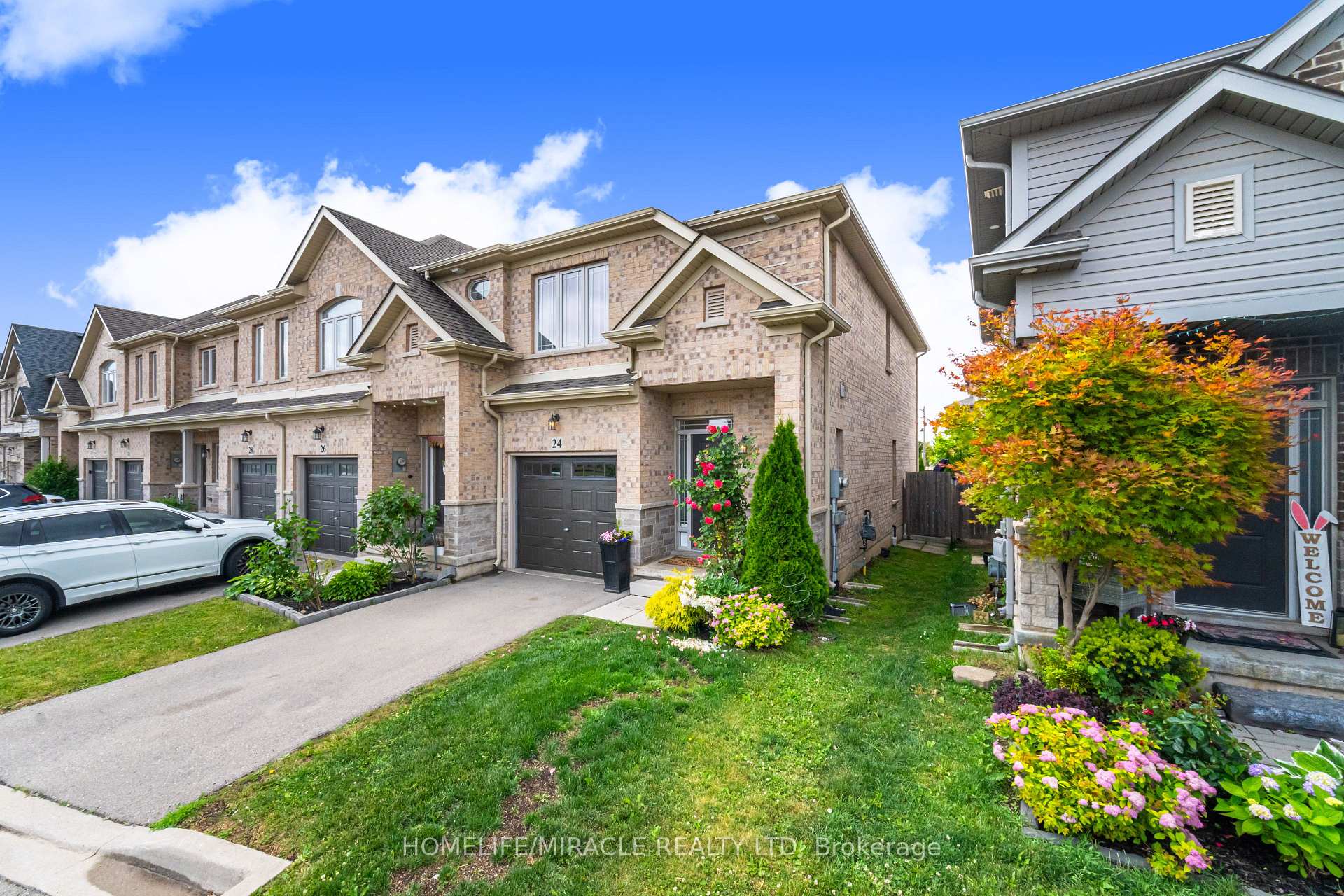 Photo 4 of 24 Kingsborough Drive, Grimsby, Grimsby Escarpment — HOMEH