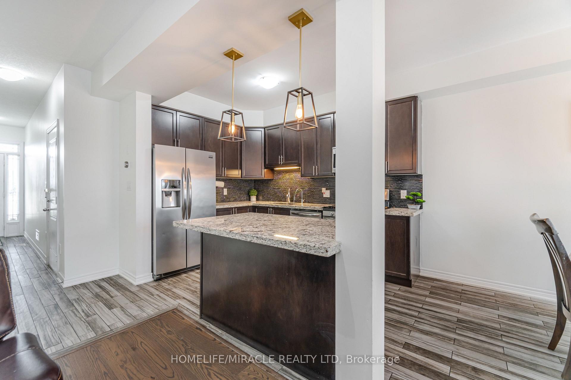 Photo 11 of 24 Kingsborough Drive, Grimsby, Grimsby Escarpment — HOMEH