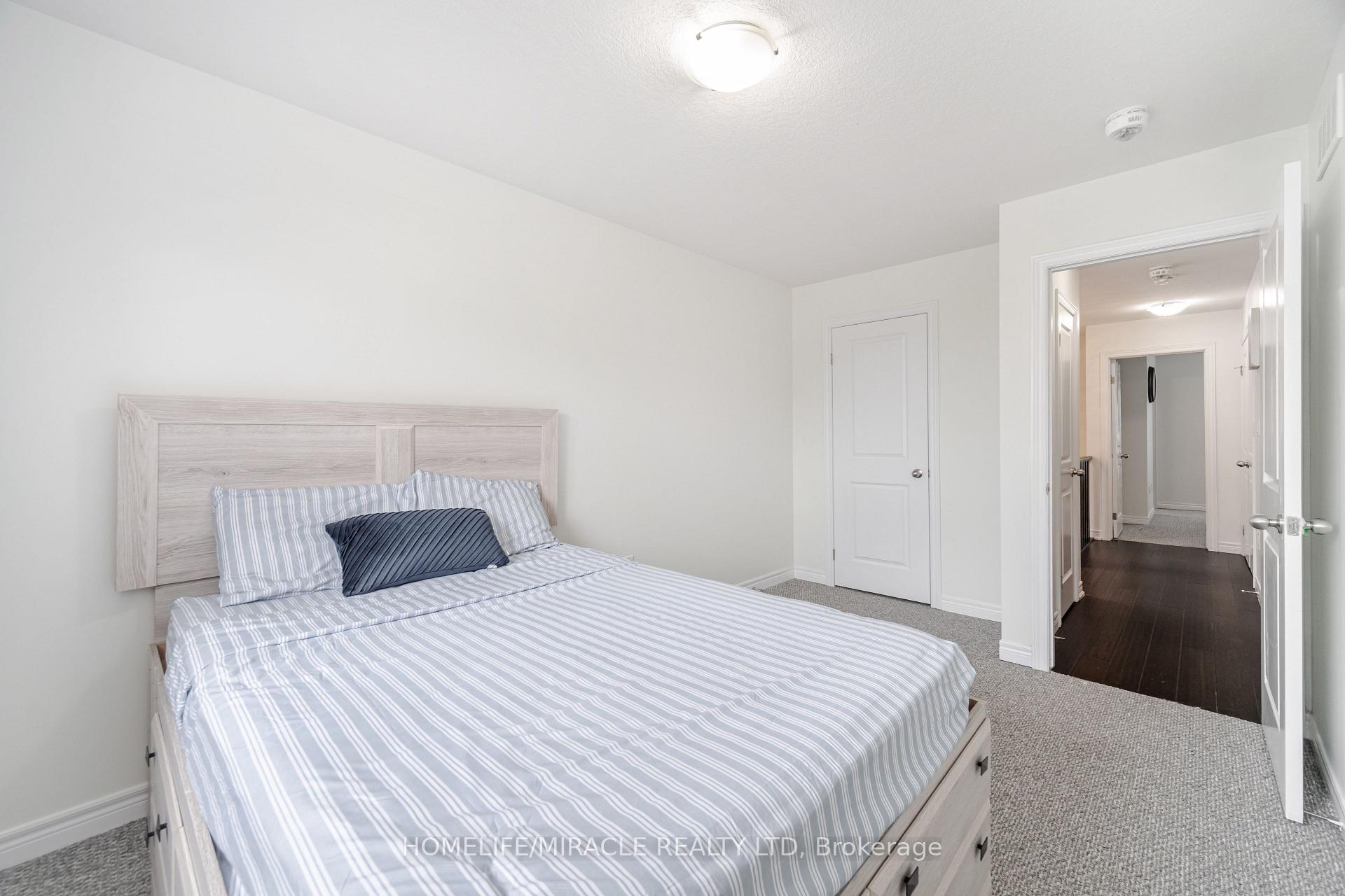 Photo 31 of 24 Kingsborough Drive, Grimsby, Grimsby Escarpment — HOMEH