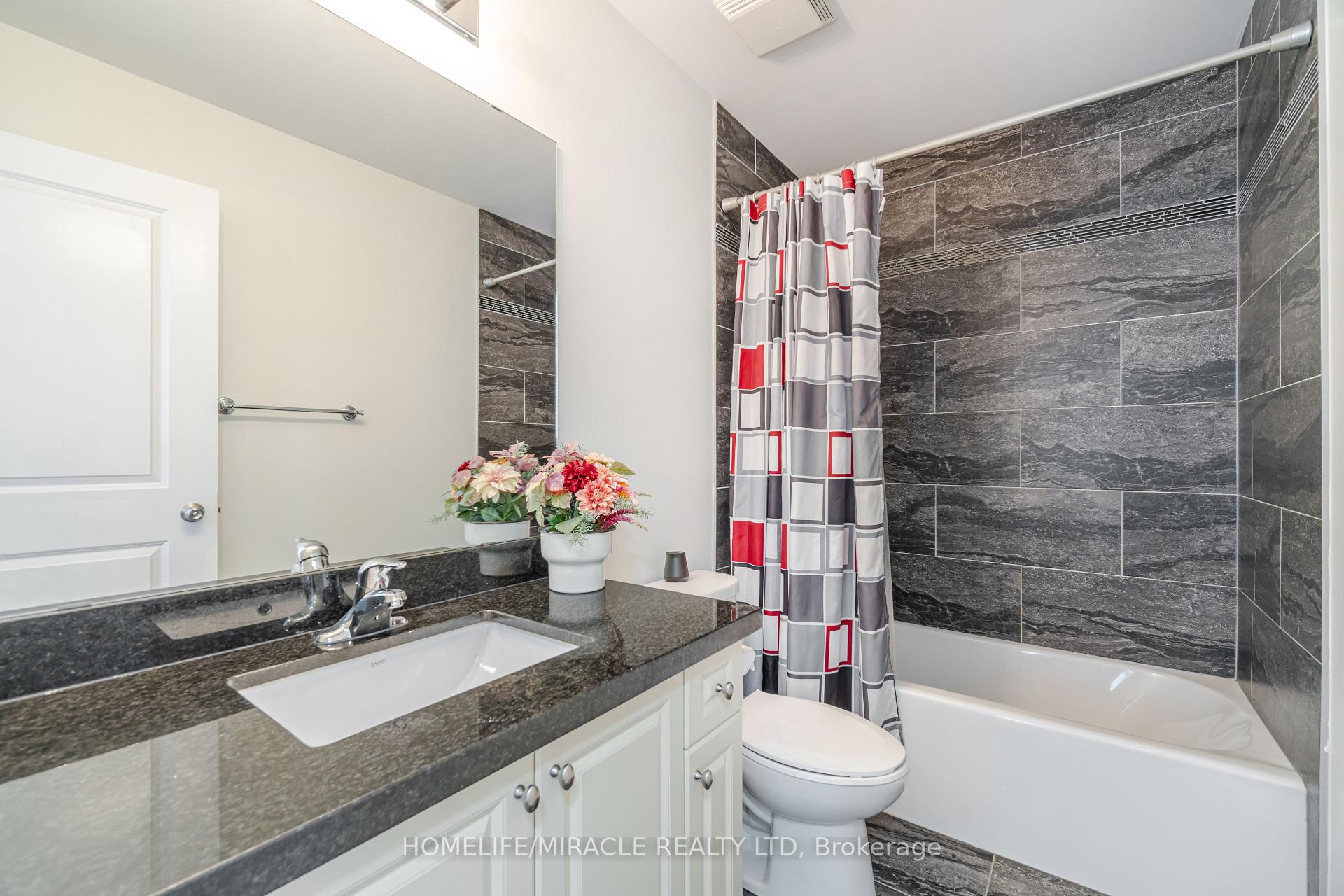 Photo 32 of 24 Kingsborough Drive, Grimsby, Grimsby Escarpment — HOMEH