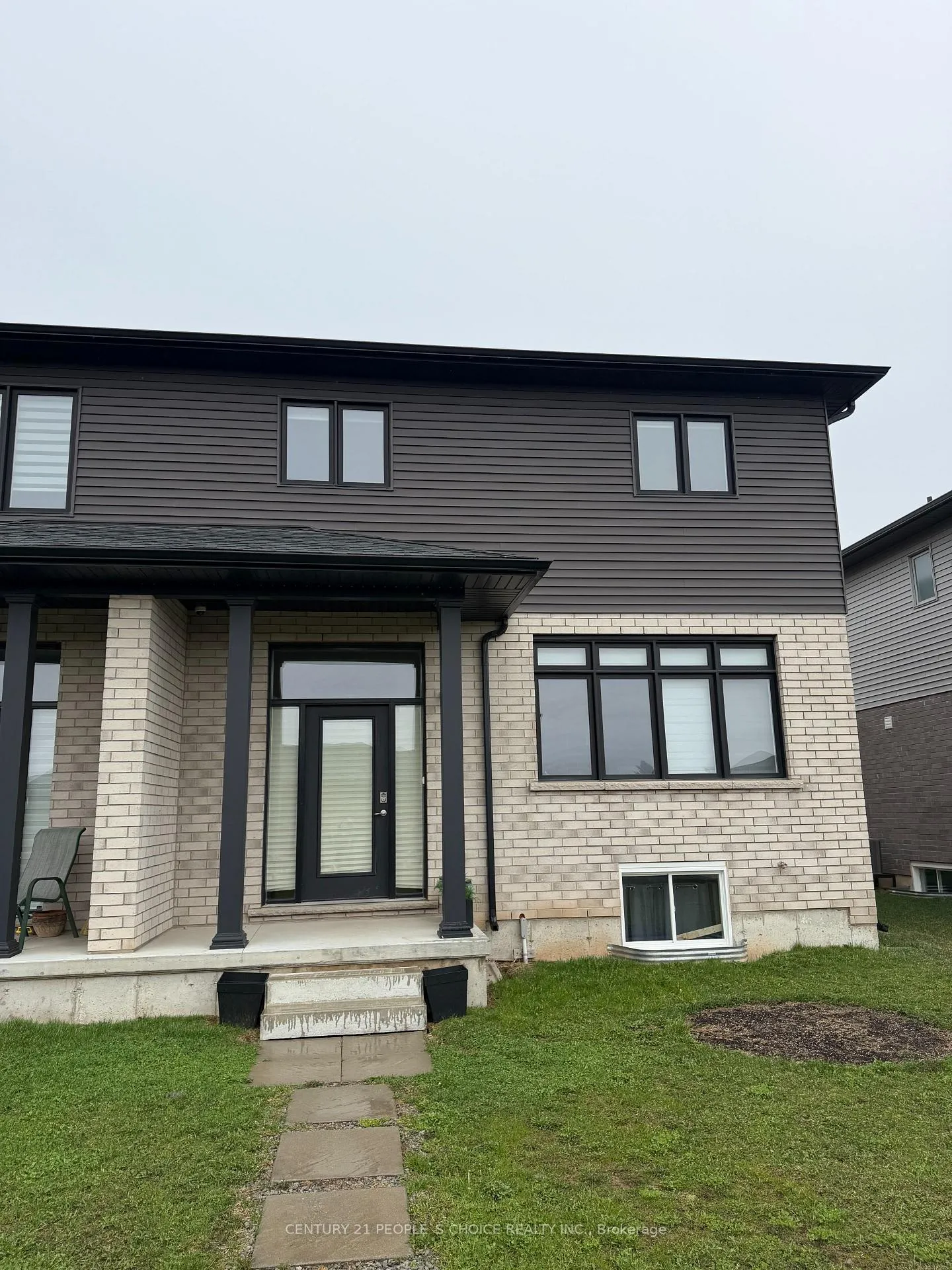 Photo 3 of 64 Summersides Boulevard, Pelham, Fonthill — HOMEH
