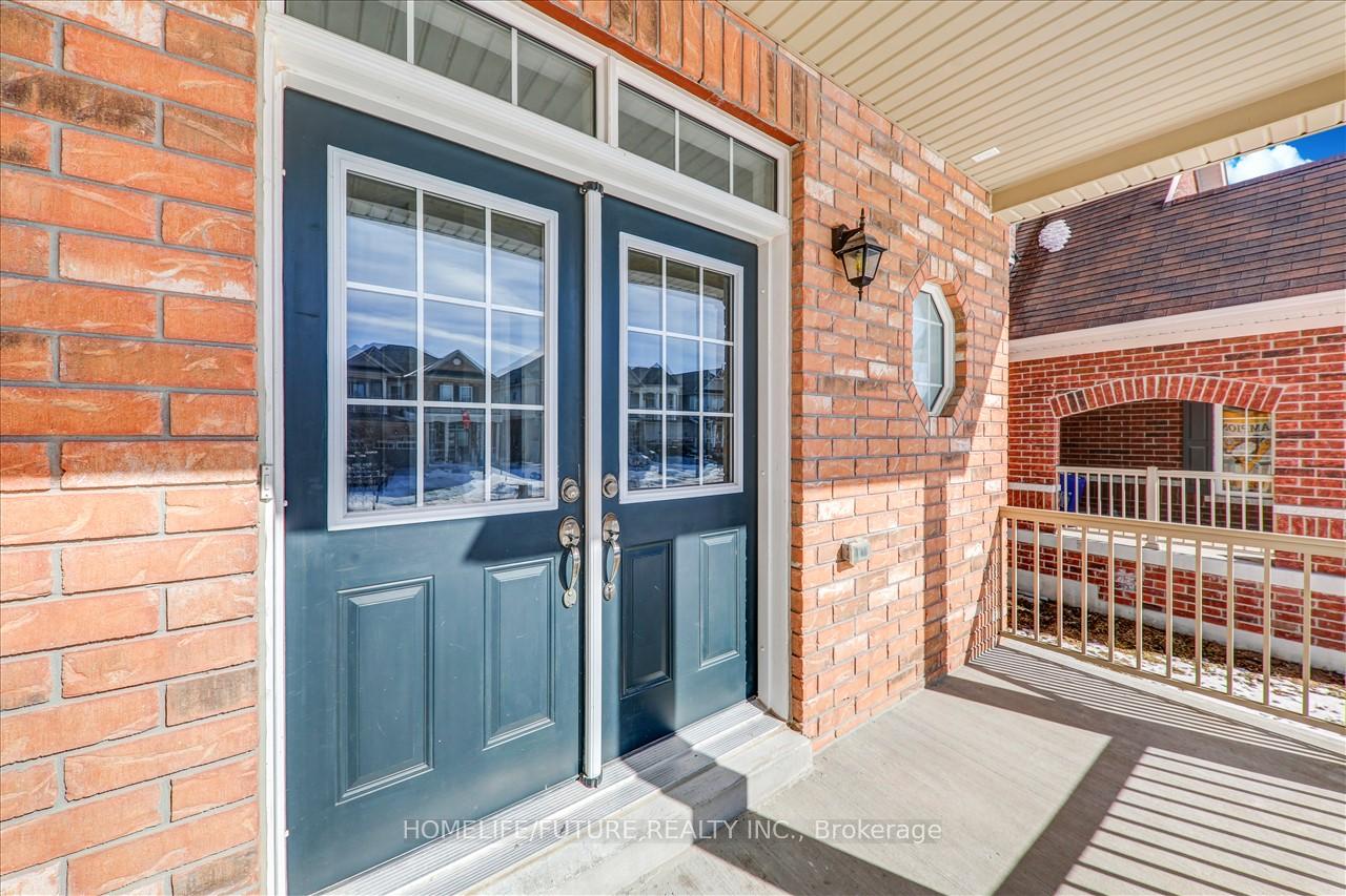 Photo 2 of 96 William Fair Drive, Clarington, Bowmanville — HOMEH