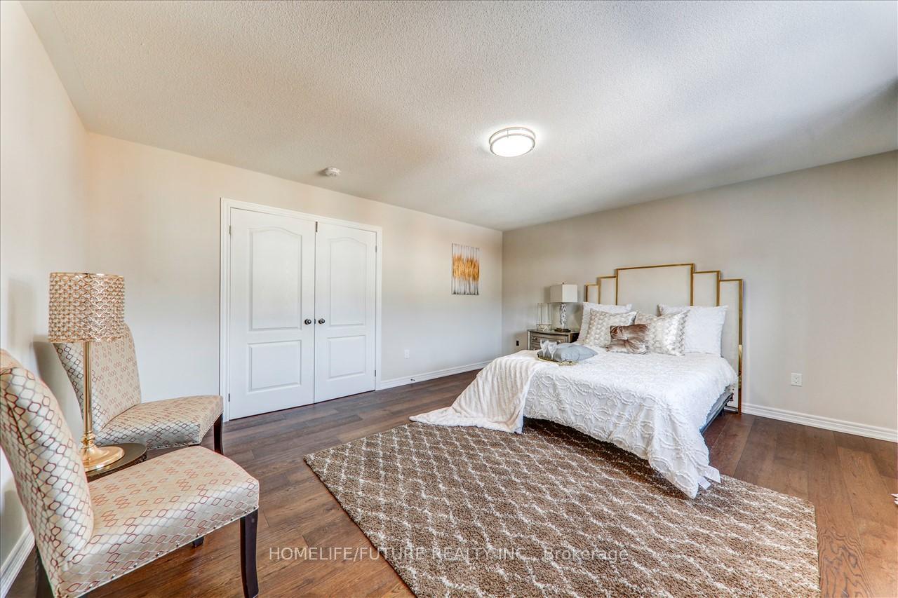 Photo 23 of 96 William Fair Drive, Clarington, Bowmanville — HOMEH