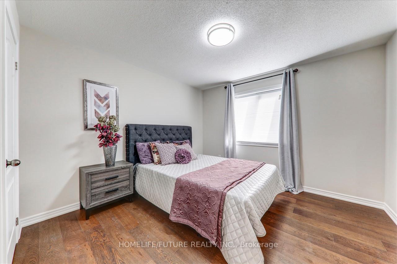 Photo 29 of 96 William Fair Drive, Clarington, Bowmanville — HOMEH