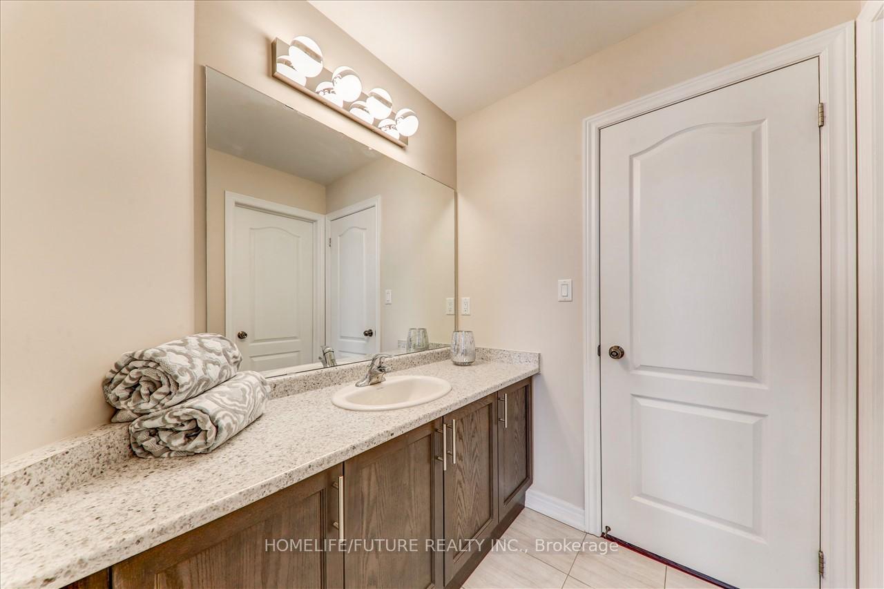 Photo 31 of 96 William Fair Drive, Clarington, Bowmanville — HOMEH