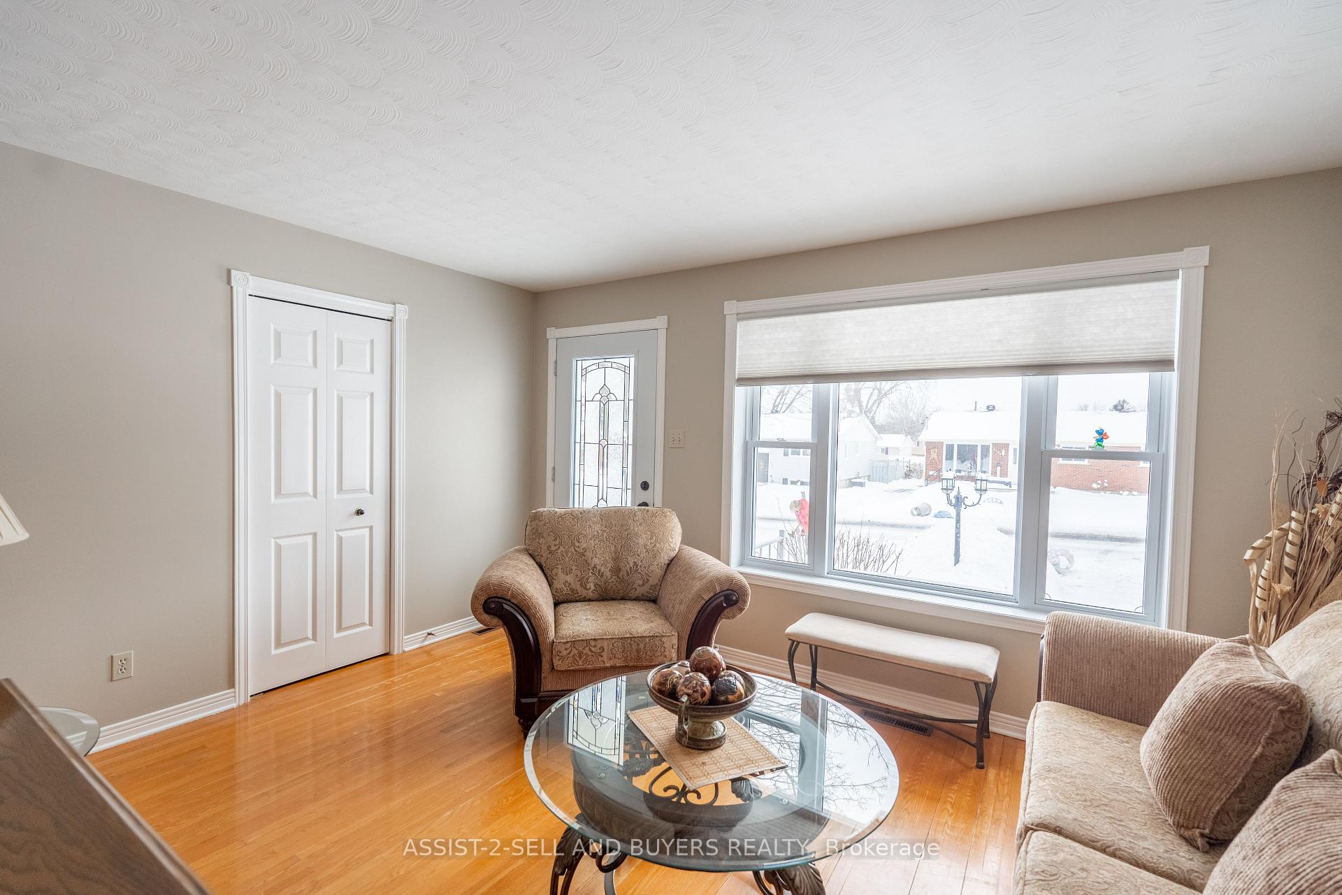 Photo 6 of 3109 Duval Avenue, Cornwall — HOMEH