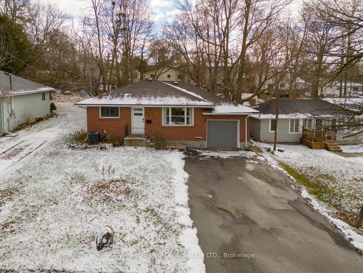 Photo 1 of 285 Lakeview Boulevard, Georgina, Keswick South — HOMEH