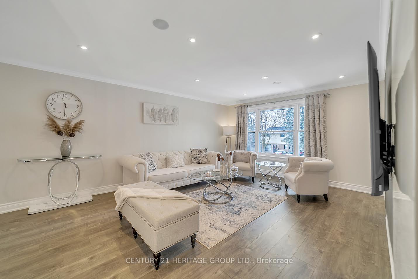 Photo 6 of 285 Lakeview Boulevard, Georgina, Keswick South — HOMEH