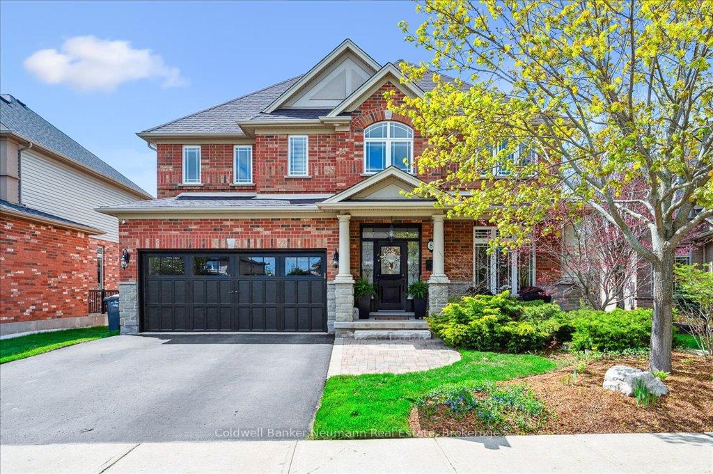 Front of 8 Ray Crescent