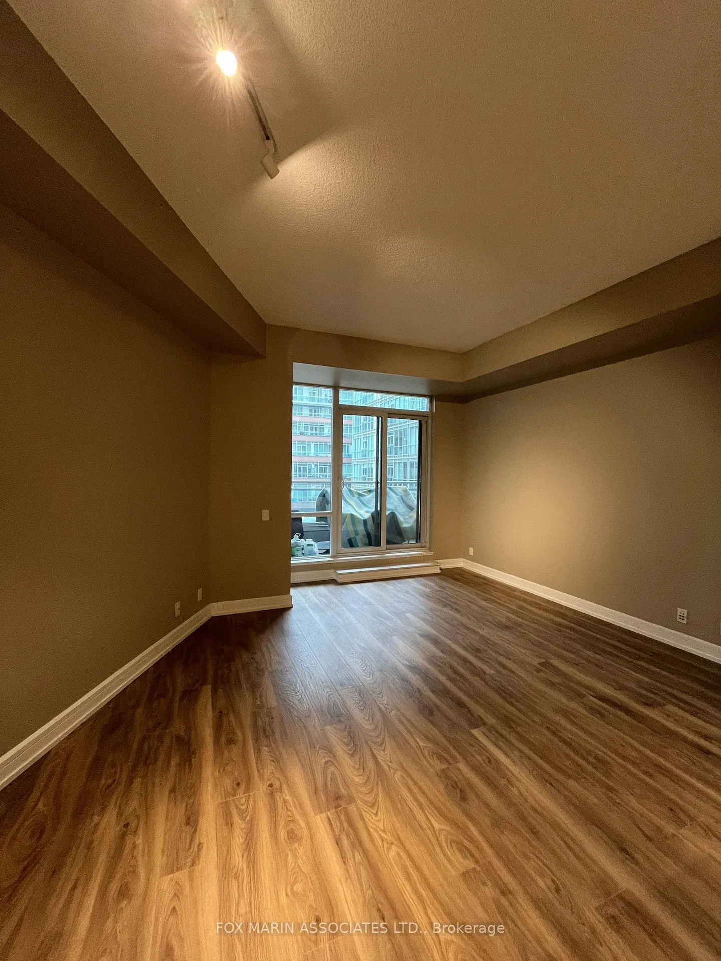 Photo 7 of Unit 403, 112 George Street, Toronto, Moss Park — HOMEH