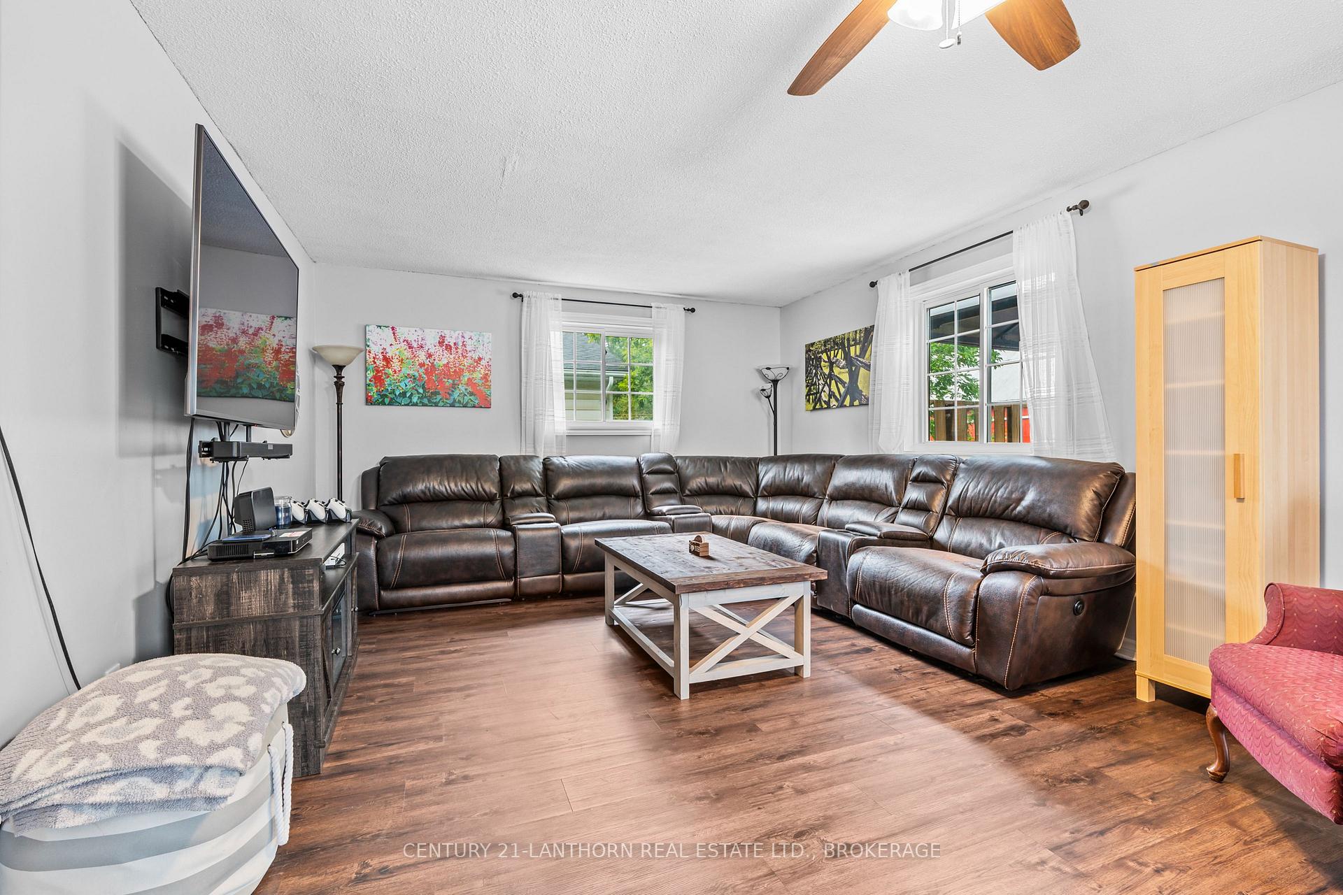 Photo 11 of 6817 38 Highway, Frontenac, Frontenac South — HOMEH