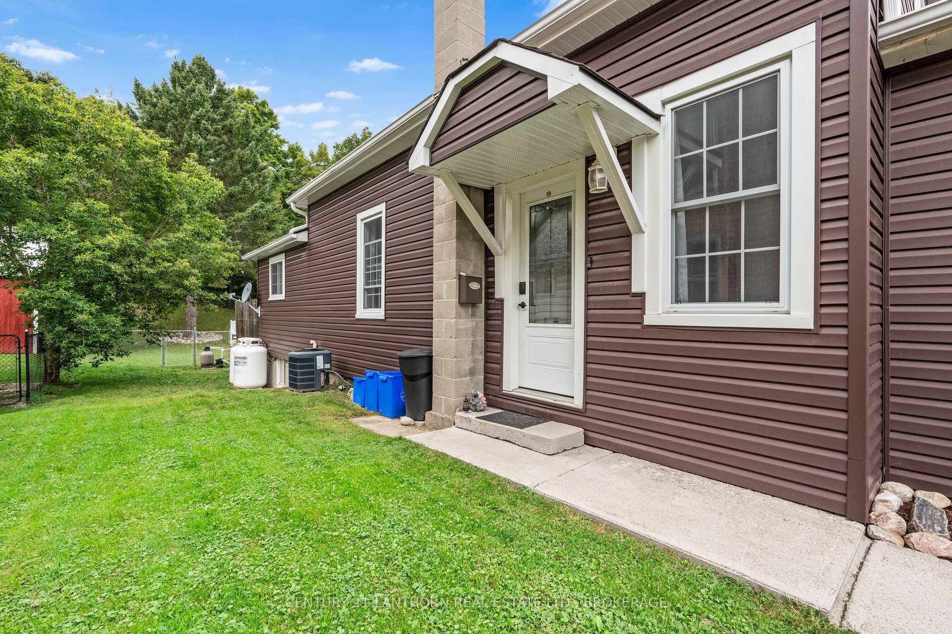 Photo 31 of 6817 38 Highway, Frontenac, Frontenac South — HOMEH