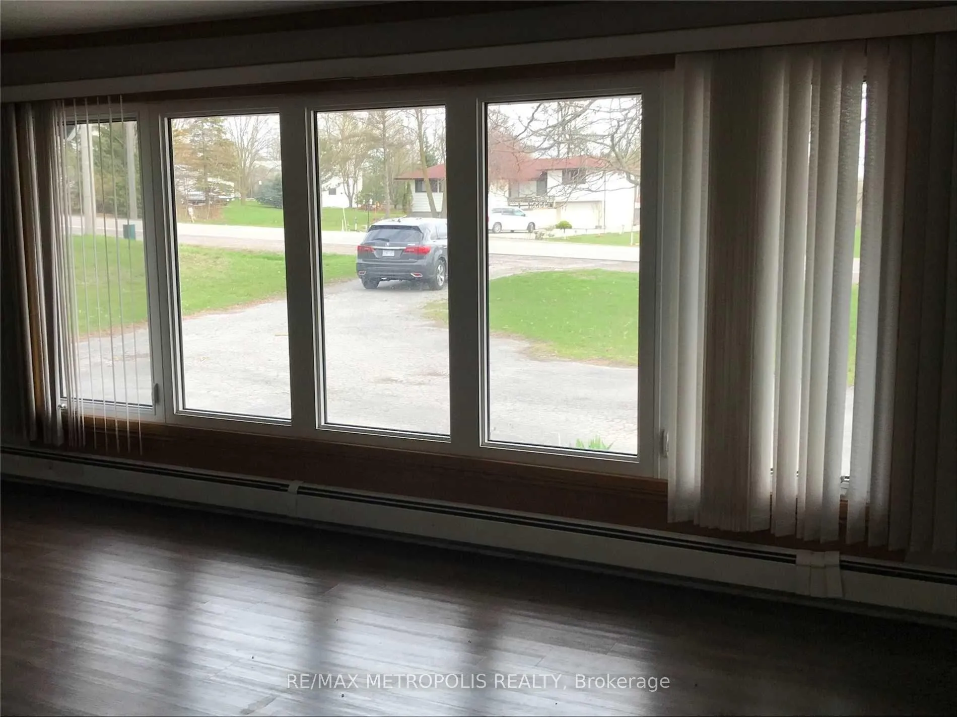 Photo 4 of 1602 Taunton Road E, Clarington, Rural Clarington — HOMEH