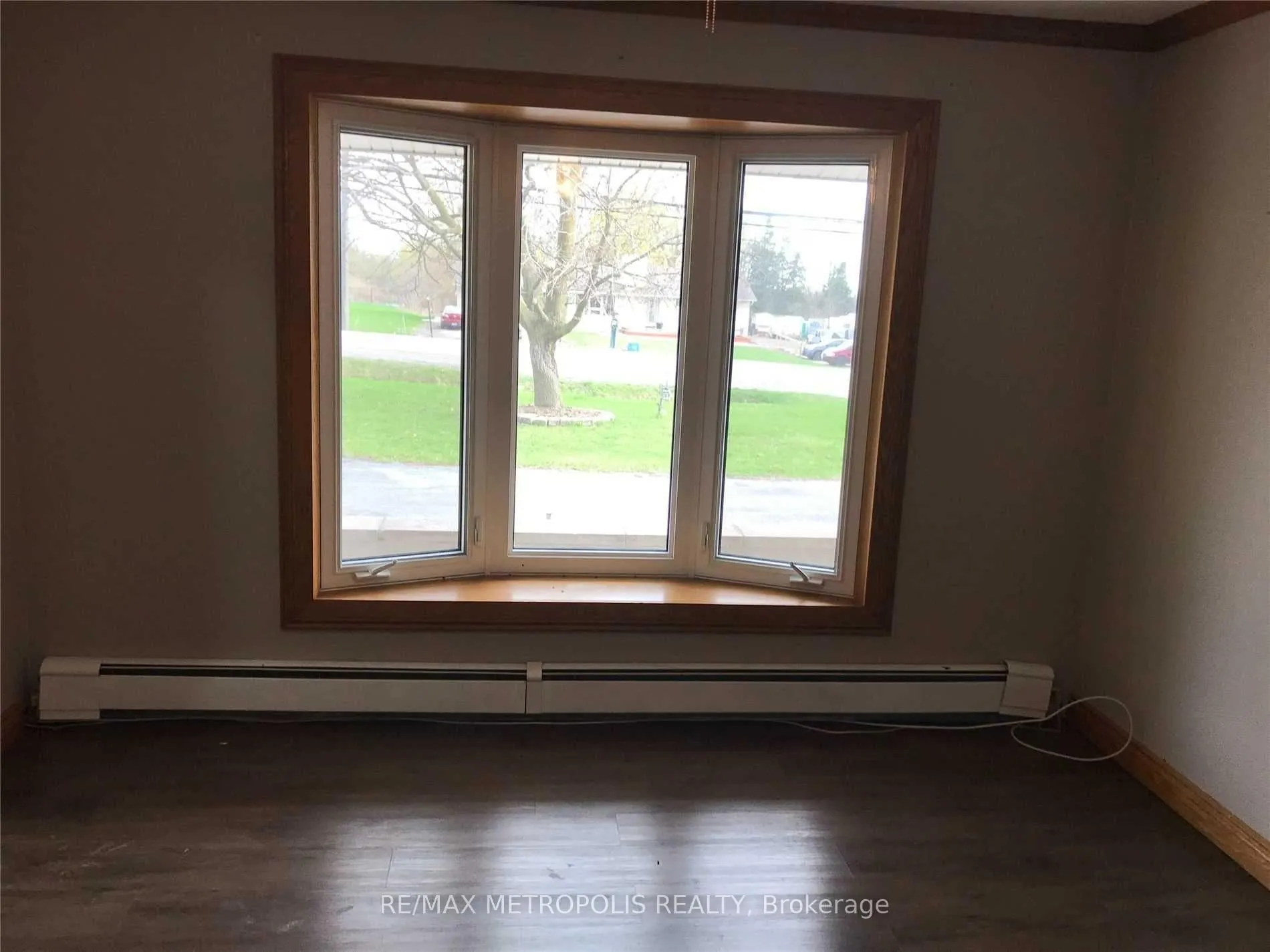 Photo 10 of 1602 Taunton Road E, Clarington, Rural Clarington — HOMEH