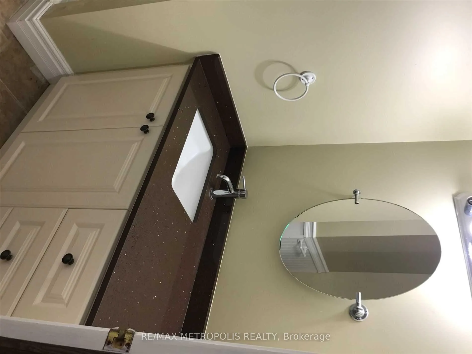 Photo 21 of 1602 Taunton Road E, Clarington, Rural Clarington — HOMEH