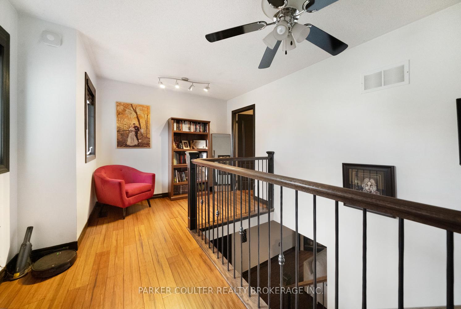 Photo 14 of 11 Mckenzie Crescent, Barrie, Ardagh — HOMEH