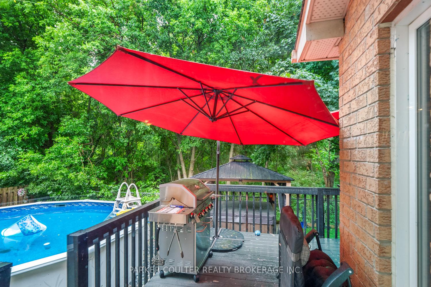Photo 37 of 11 Mckenzie Crescent, Barrie, Ardagh — HOMEH
