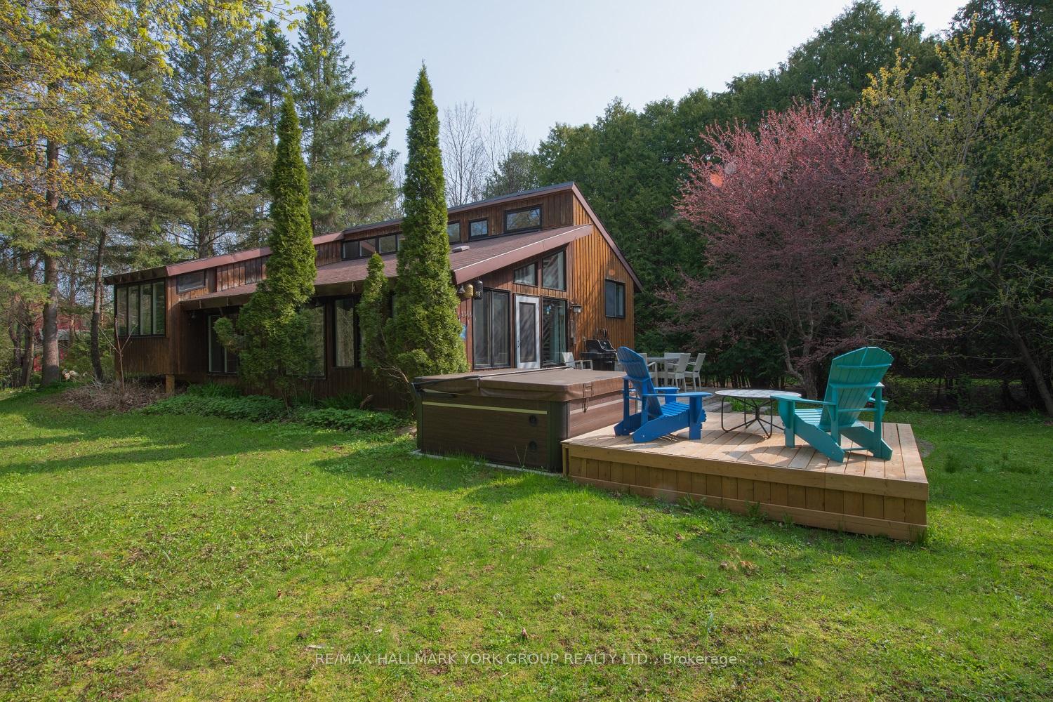 Front of 416861 10th Line