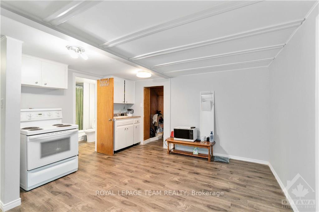 Photo 8 of 1112 Fifth Street E, Cornwall — HOMEH