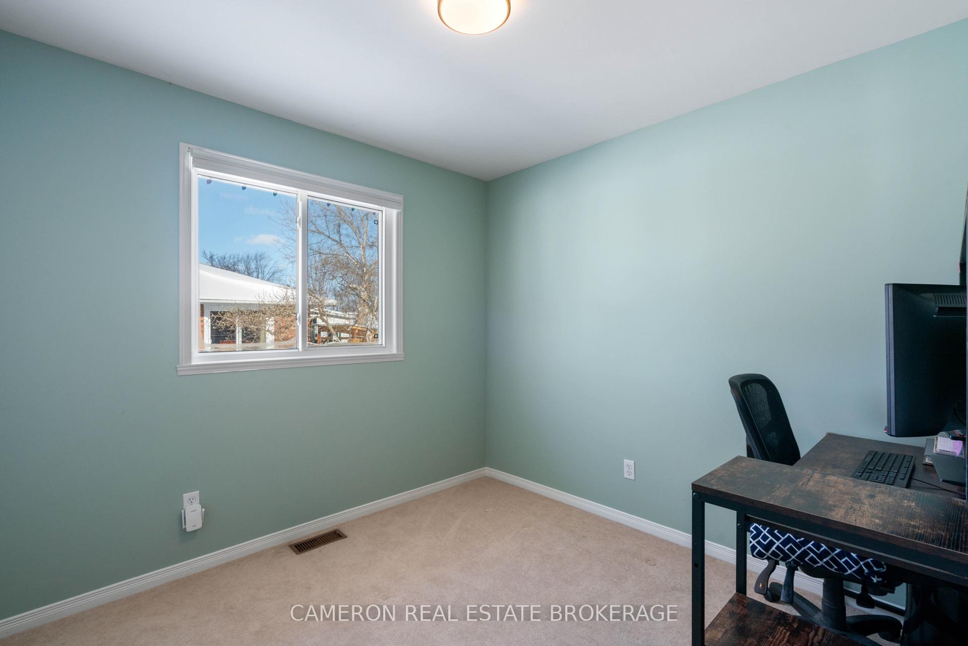 Photo 13 of 3215 Johnston Avenue, Cornwall — HOMEH
