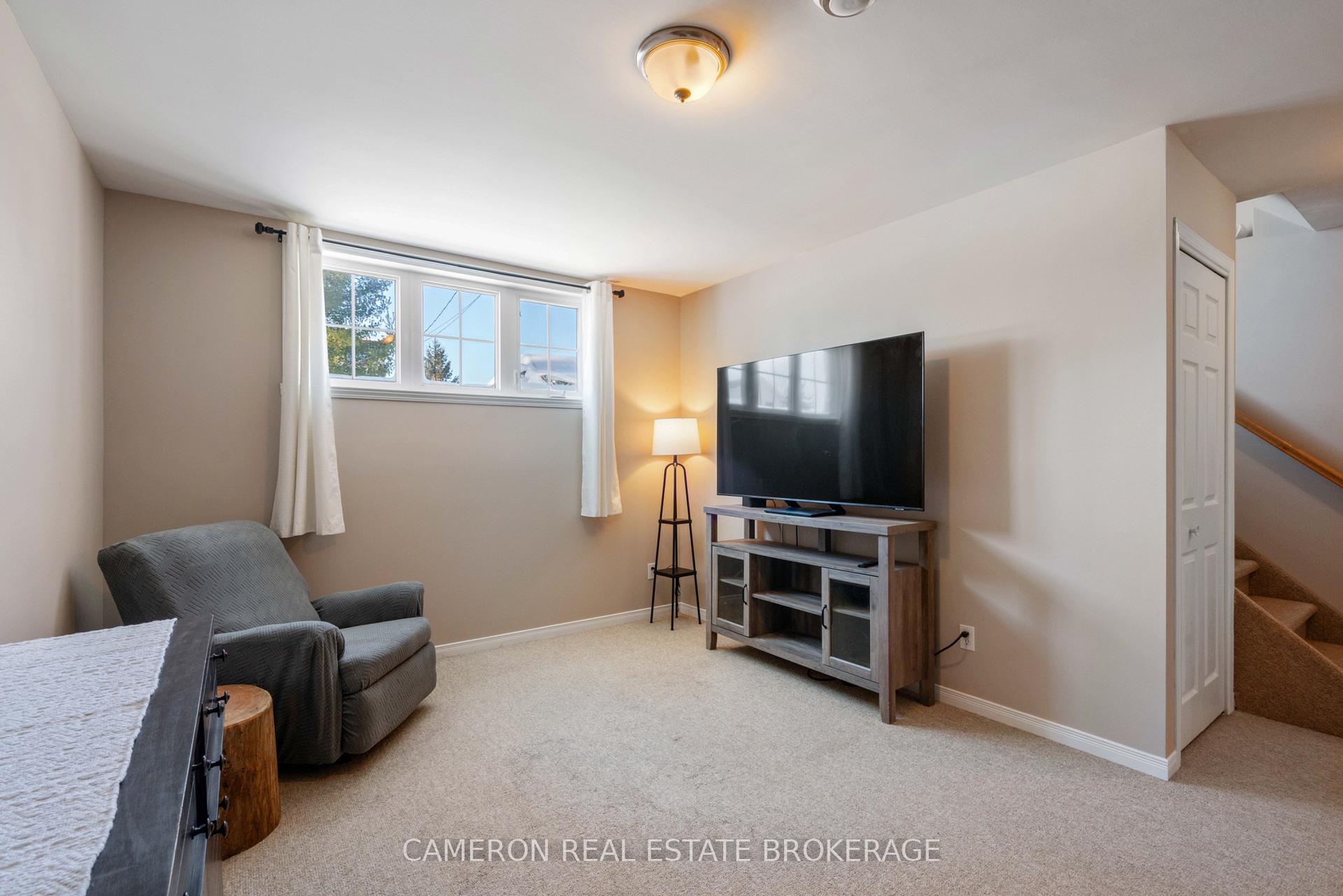 Photo 17 of 3215 Johnston Avenue, Cornwall — HOMEH