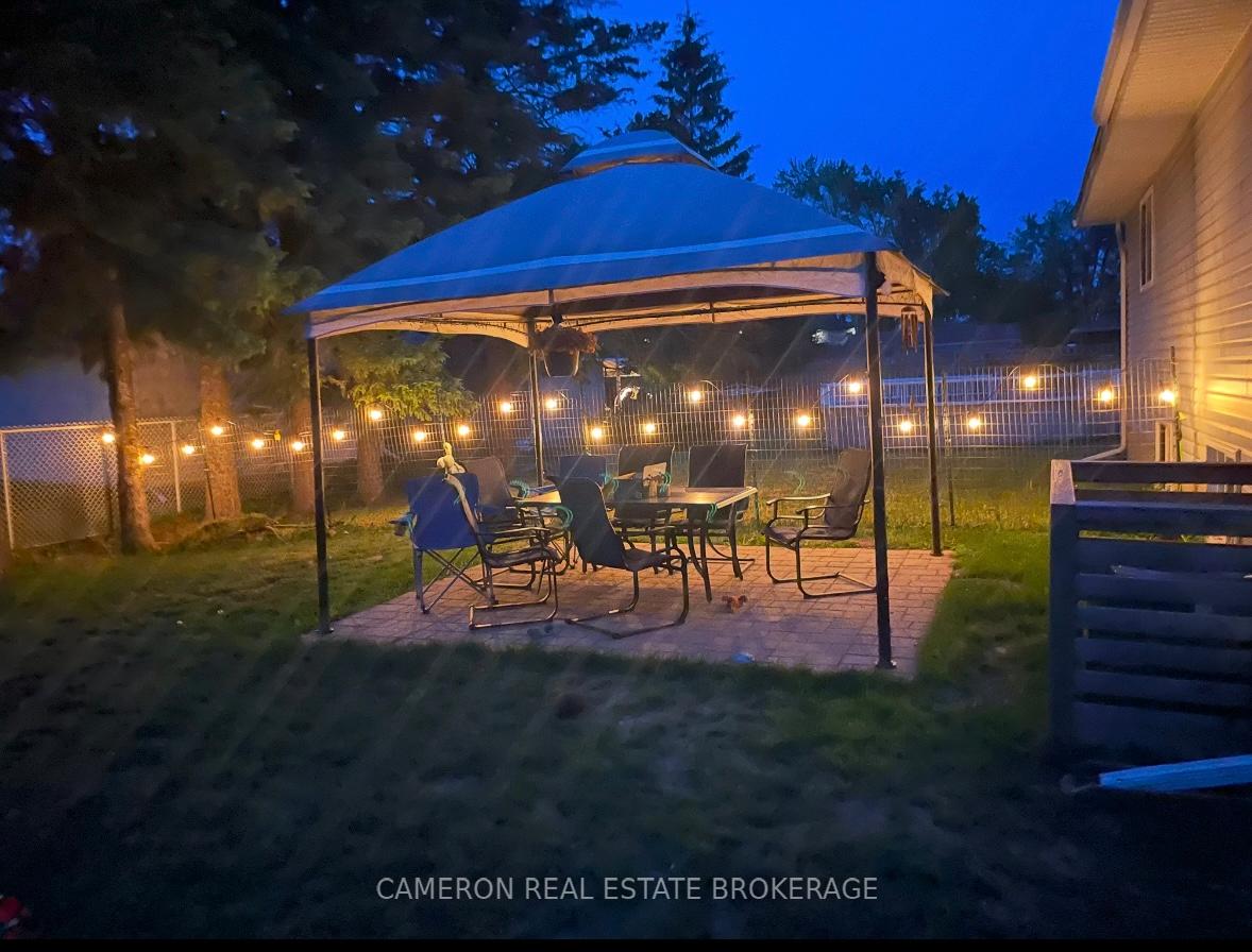 Photo 34 of 3215 Johnston Avenue, Cornwall — HOMEH