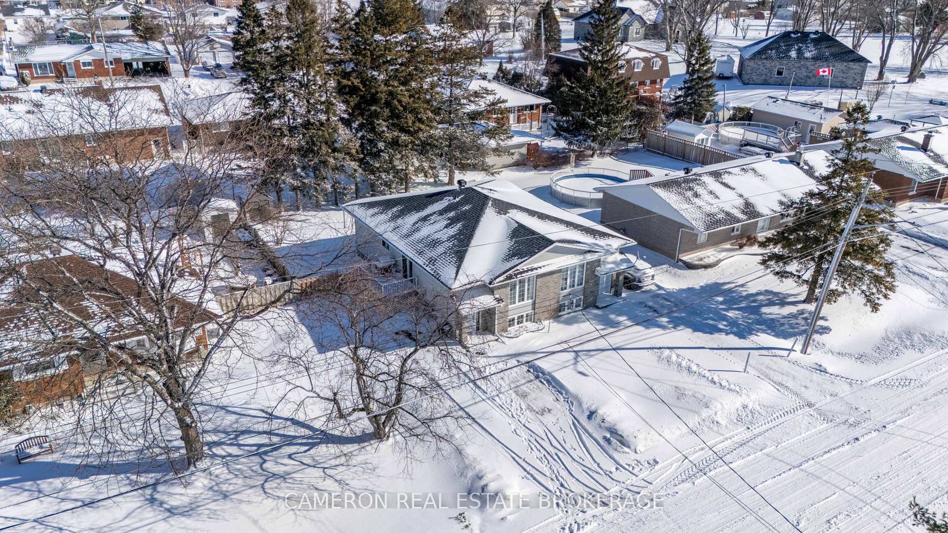 Photo 36 of 3215 Johnston Avenue, Cornwall — HOMEH